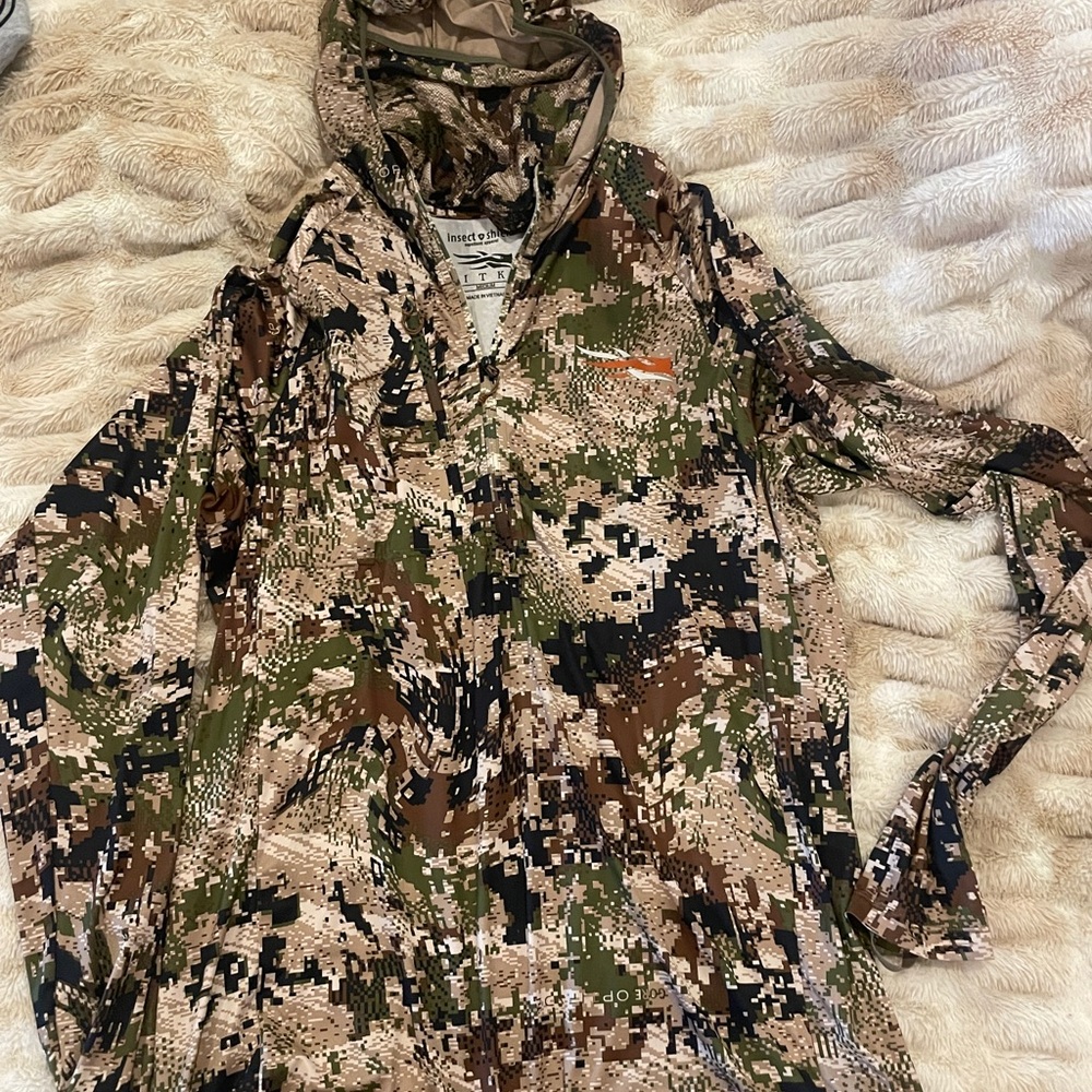 Camouflage Hooded Jacket